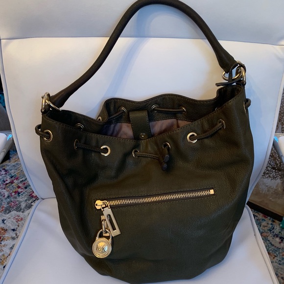 Michael Kors Handbags - Michael Kors Hobo Shoulder Bag